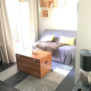  Appartement Studio Accueillant Et Moderne à France